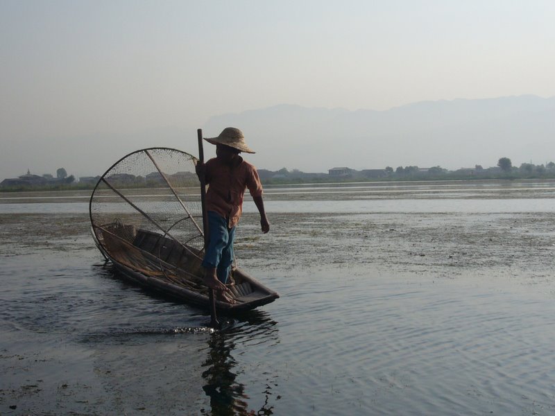 Travel - Myanmar - Inle Lake - First Boat Trip - Out onto the lake